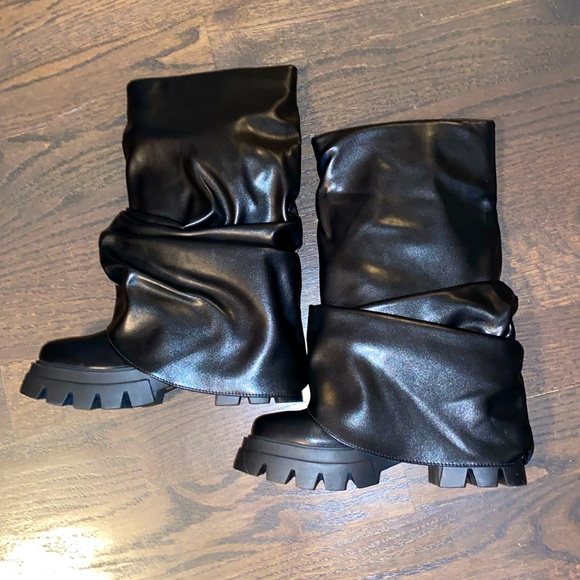 Azalea Wang brand new with box “mate black”boots - Picture 1 of 8